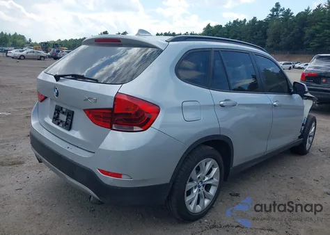 2013 BMW X1 xDrive28I z USA, uszkodzony, nr VIN WBAVL1C50DVR82886